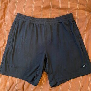 7" Conquer React Performance Short - Alo Men's Shorts Medium